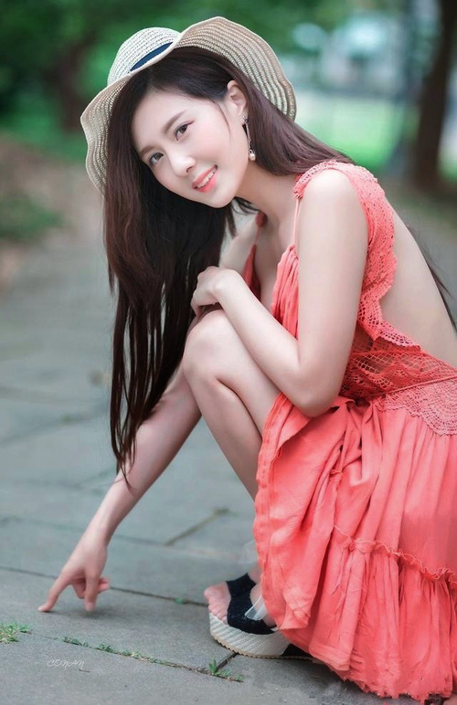 西甲赛季中球员体能衰减及其恢复干预效果研究，职业球员西甲球队