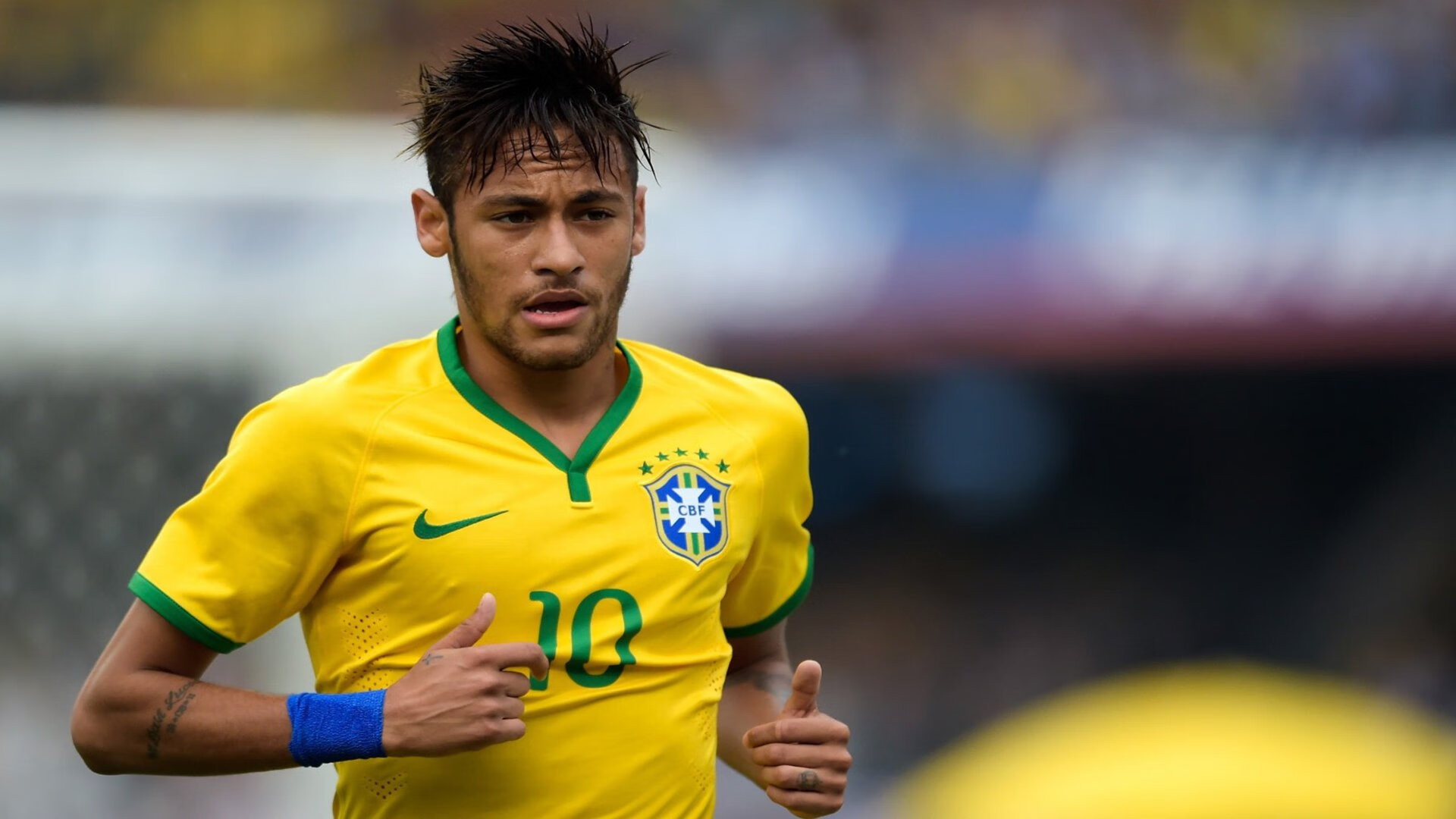 “最疯狂的搞笑瞬间，看暖场趣味片段”，搞笑场面